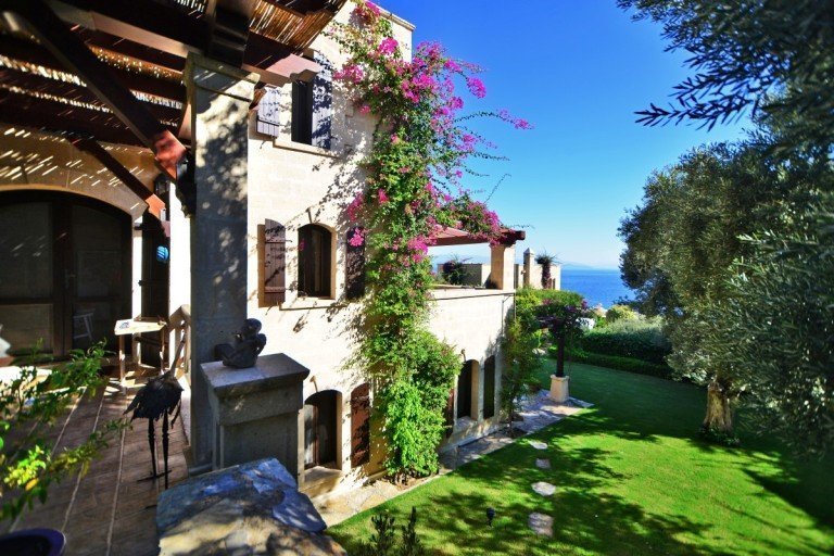 2124 01 Luxury Property Turkey villas for sale Bodrum Golturkbuku