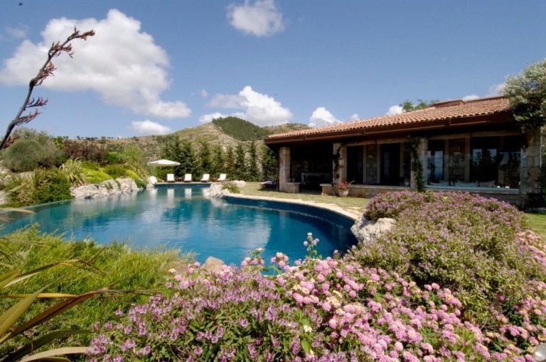 Luxury villa in Yalikavak with private pool for sale